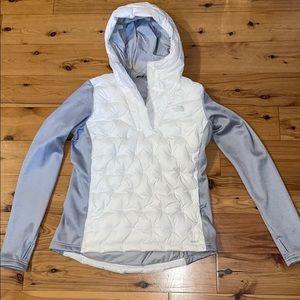 Women’s The North Face Quilted Hooded Pullover
